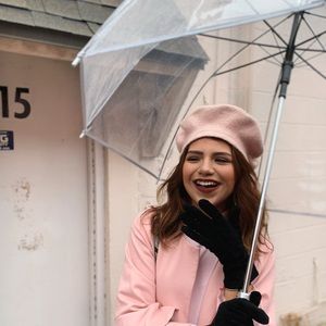 Meet your Posher, Miranda